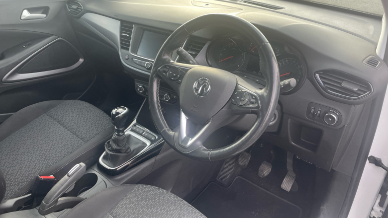 Vauxhall Crossland 1.2 Turbo Design 5dr Petrol Hatchback